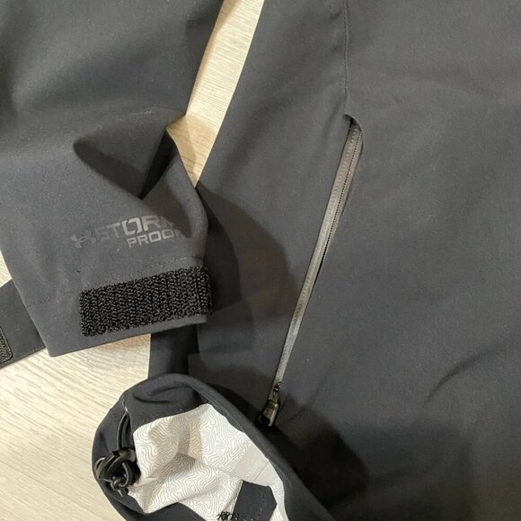 Under Armour L Stormproof Golf Performance Jacket - Picture 5 of 15